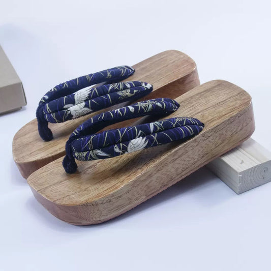 Kimono Wooden Platform Sandals [Crane]